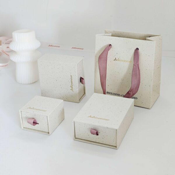 Classic Paper Jewelry Box