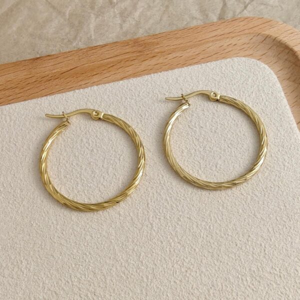 18K Gold-Plated Stainless Steel Twisted Hinge Hoop Earrings (Water-Resistant)